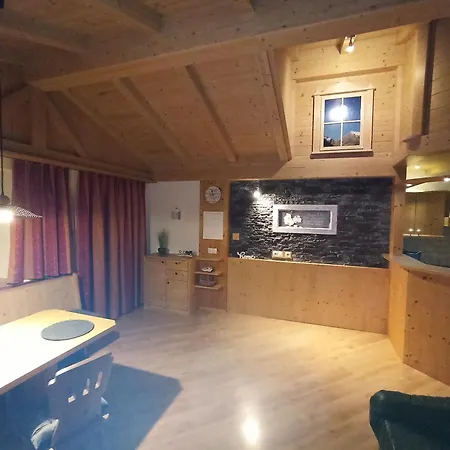 Conny's Apartamento Gschnitz