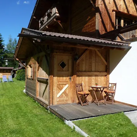 Conny's Διαμέρισμα Gschnitz